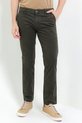 Cardinal Celana Panjang Chinos Skinny Pria E0147BK03F